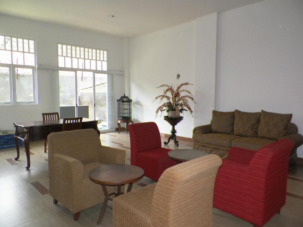 The Victoria Guesthouse Bandung Dış mekan fotoğraf